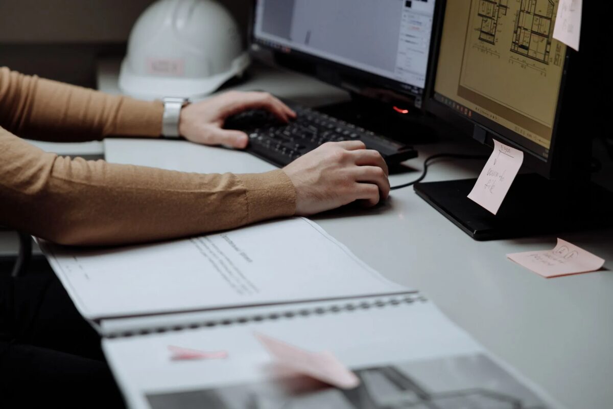 Cursos gratuitos em tecnologia abrem vagas com foco em emprego